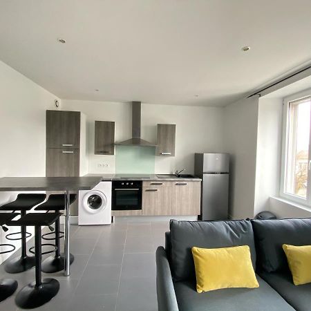 Tres Beau T2 42M2 Lumineux, Moderne Et Renove Avec Fibre Apartment Belfort Exterior photo